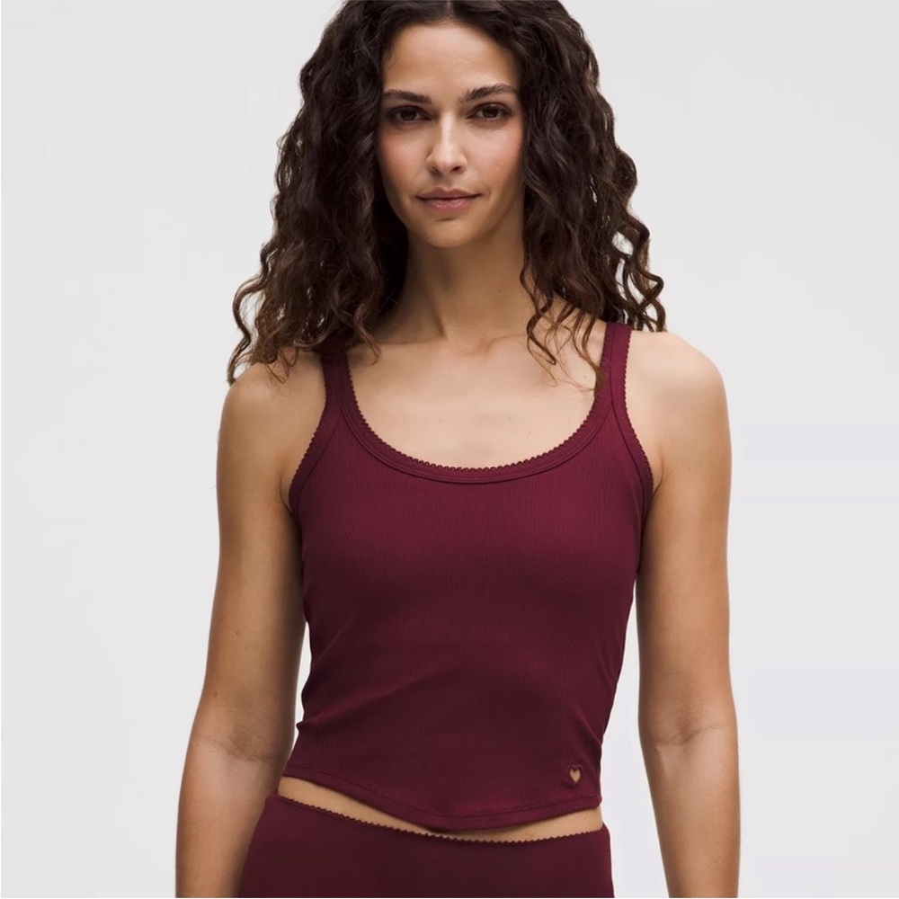 Lululemon Nulu Ribbed Cropped Tank *Heart